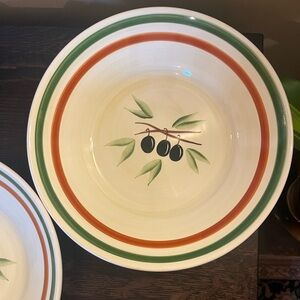 Williams Sonoma Olive Branch Serving Bowl Pasta Bowl Retired 12” Diameter